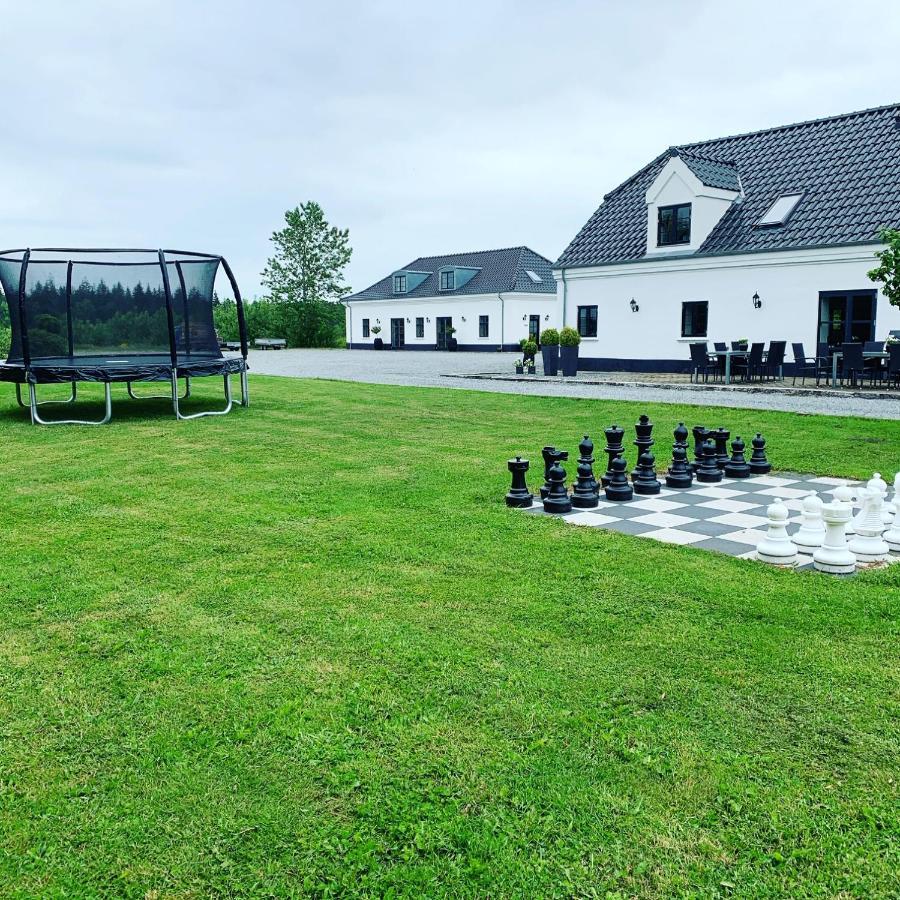Hedegaarden Bed and Breakfast Engesvang Exteriör bild
